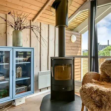 בית נופש Dejligt Kalmarhus Med Indhegnet Terrasse Sj115 למביג