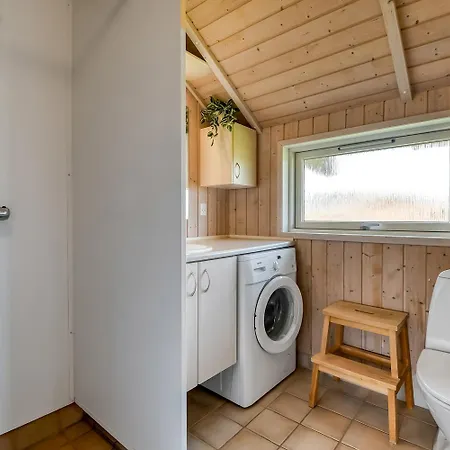 בית נופש Dejligt Kalmarhus Med Indhegnet Terrasse Sj115 למביג
