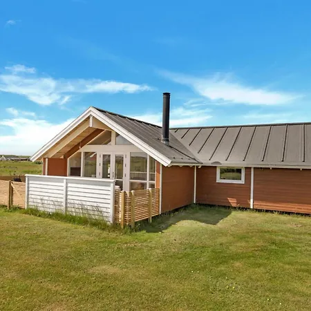 Dejligt Kalmarhus Med Indhegnet Terrasse Sj115 בית נופש *
